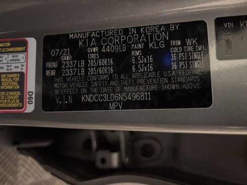 Certified 2022 Kia Niro EX Premium image 14