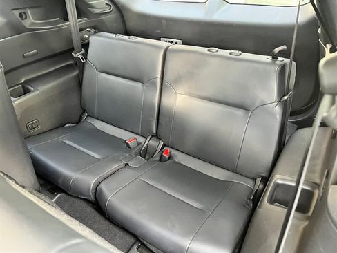 Used 2024 Mitsubishi Outlander SE image 23