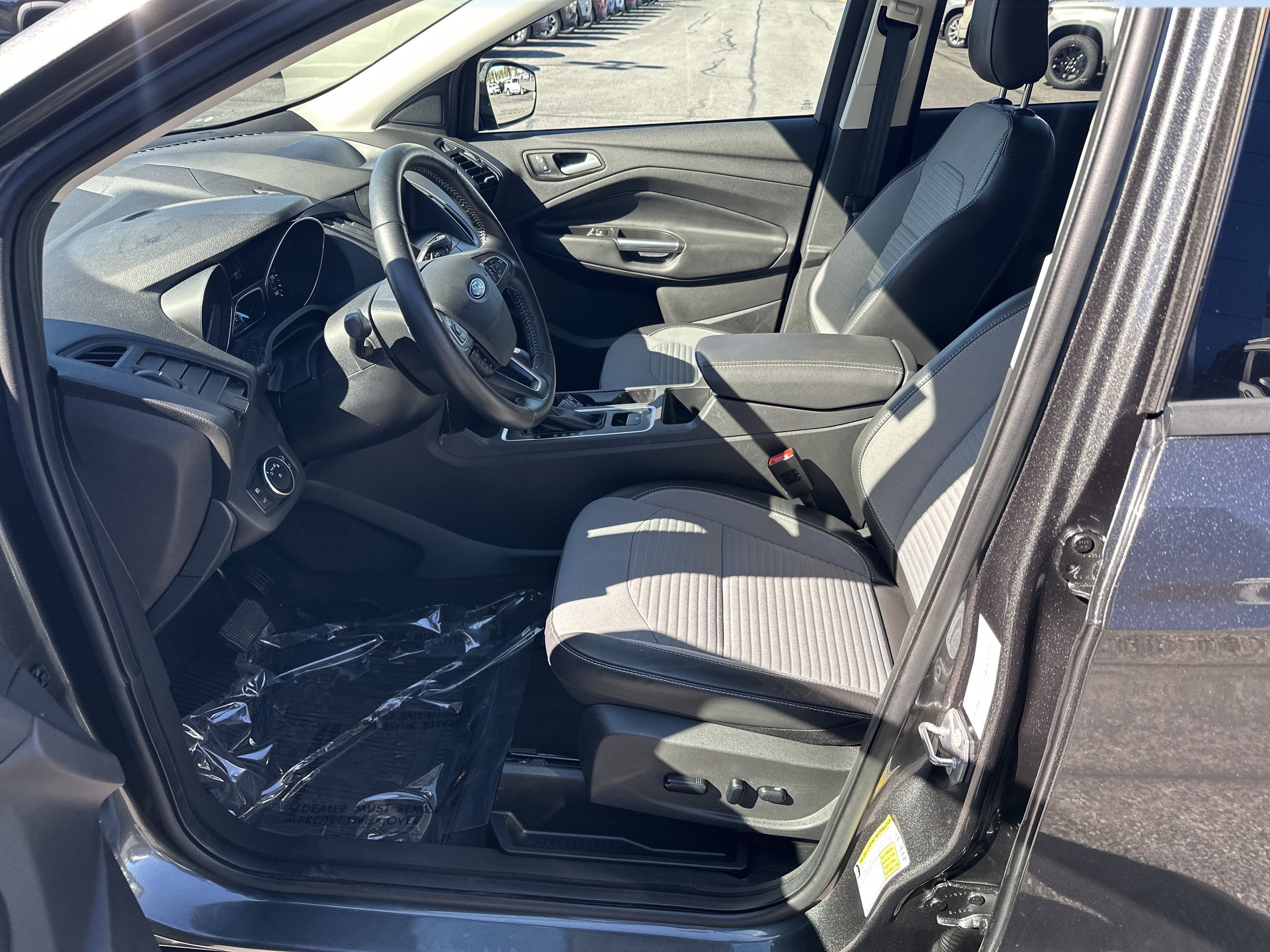 Used 2019 Ford Escape SE AWD/4WD image 9