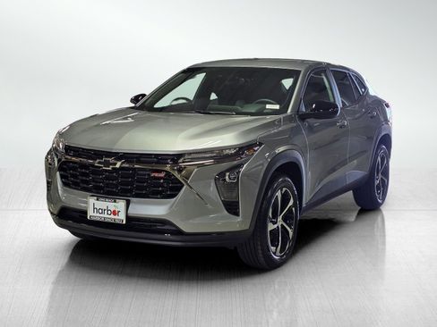 New 2026 Chevrolet Trax RS w/ Driver Confidence Package image 3