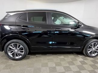 Used 2022 Buick Encore GX Select w/ Sport Touring Package FWD video 3