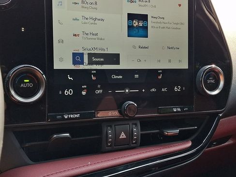 Used 2025 Lexus NX 350 AWD w/ Accessory Package (2T) image 17