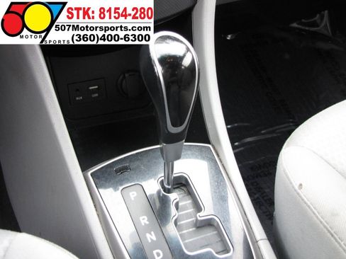 Used 2015 Hyundai Accent Sport w/ Option Group 04 FWD image 16