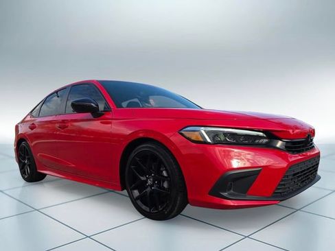 Used 2024 Honda Civic Sport image 2