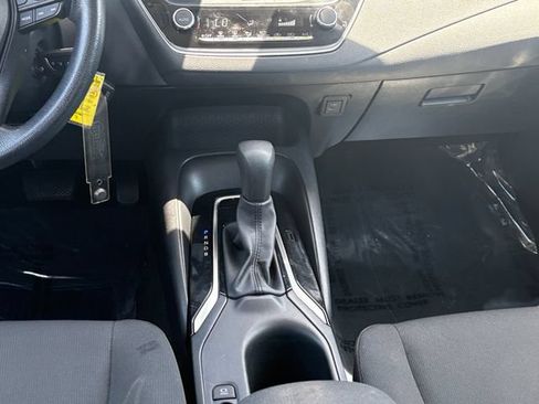 Certified 2024 Toyota Corolla LE FWD image 17