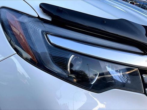 Used 2018 Honda Pilot Touring image 27