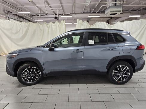 New 2026 Toyota Corolla Cross XLE image 12