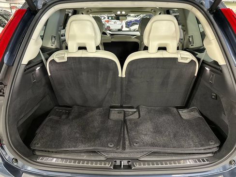 Certified 2025 Volvo XC90 B6 Plus AWD/4WD image 26