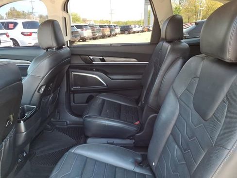 Used 2020 Kia Telluride SX w/ SX Prestige Package AWD/4WD image 6