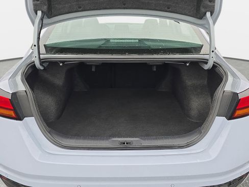 Used 2024 Nissan Altima 2.5 SR image 12