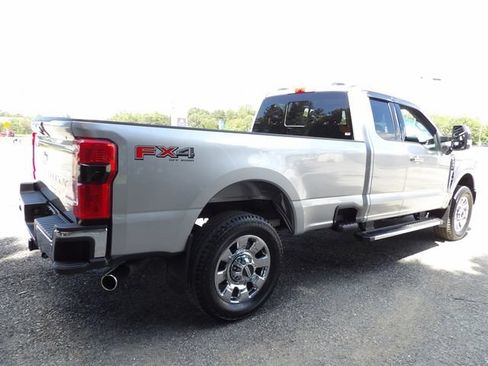 Used 2024 Ford F250 Lariat w/ Chrome Package AWD/4WD image 6