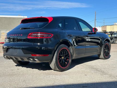 Used 2017 Porsche Macan S image 7