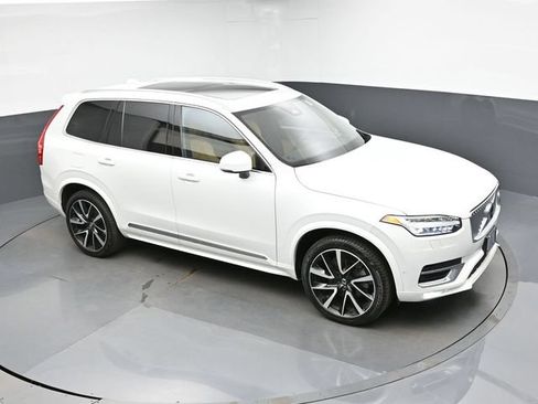 Used 2024 Volvo XC90 B6 Ultimate w/ Protection Package AWD/4WD image 18
