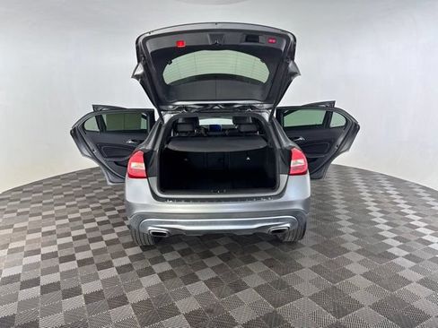 Used 2016 Mercedes-Benz GLA 250 4MATIC image 19