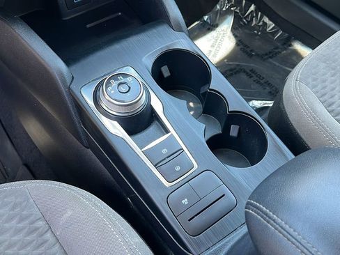 Certified 2022 Ford Escape SE FWD image 17