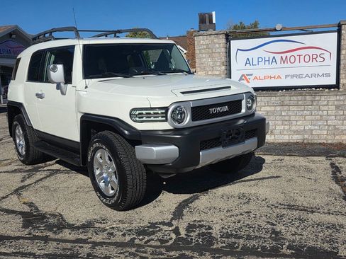 Used 2010 Toyota FJ Cruiser 4WD image 1