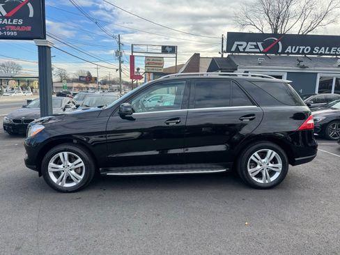 Used 2013 Mercedes-Benz ML 350 4MATIC image 3
