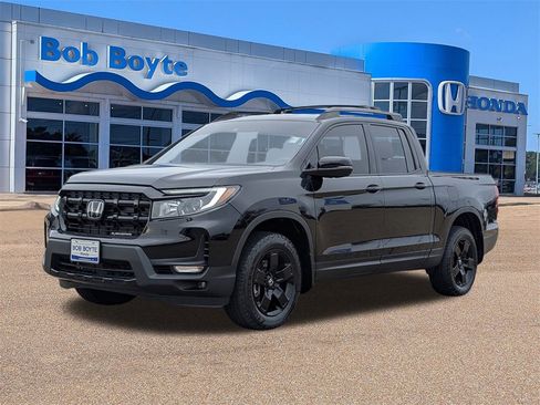 Certified 2024 Honda Ridgeline Black Edition image 8