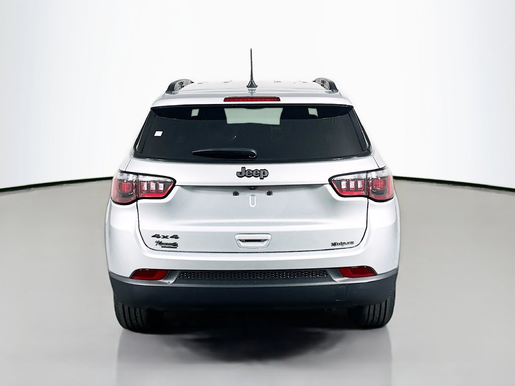 New 2026 Jeep Compass Latitude AWD/4WD image 6