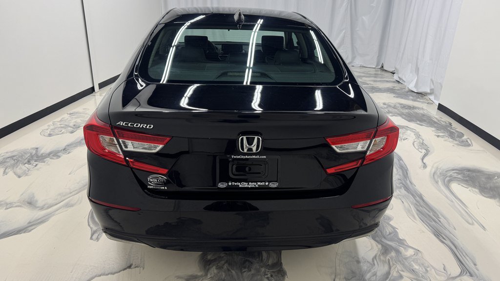 Used 2019 Honda Accord LX image 7