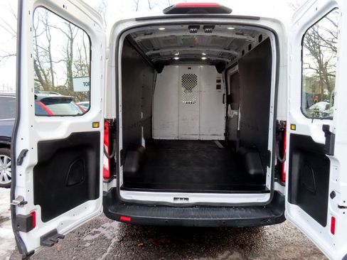 Used 2018 Ford Transit 150 T-150 148 Med Rf 8600 GVWR Sl image 16