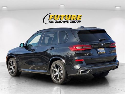 Used 2022 BMW X5 xDrive40i w/ M Sport Package image 7