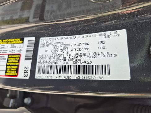 Used 2025 Toyota Tacoma TRD Sport RWD image 38