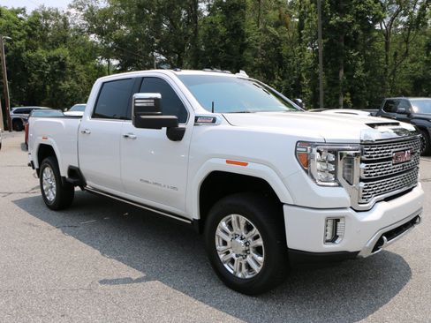Used 2022 GMC Sierra 2500 Denali w/ Denali Ultimate Package AWD/4WD image 10