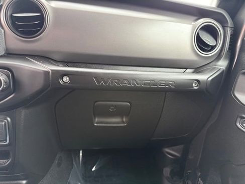 Used 2023 Jeep Wrangler Sport S image 14