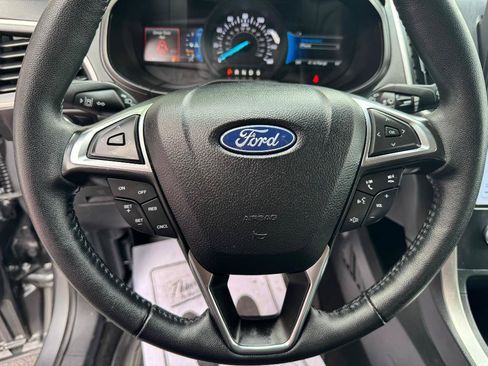 Used 2024 Ford Edge SEL w/ Cargo Accessory Package AWD/4WD image 17