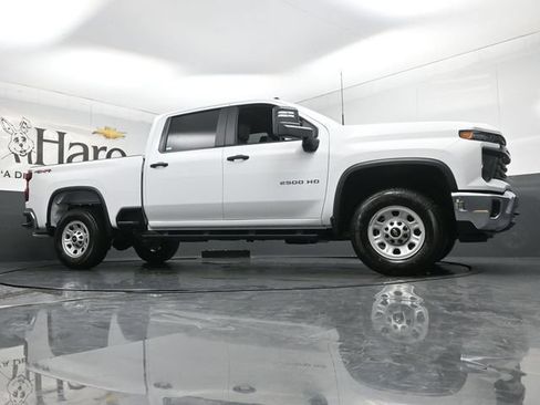 New 2026 Chevrolet Silverado 2500 W/T w/ WT Convenience Package AWD/4WD image 2