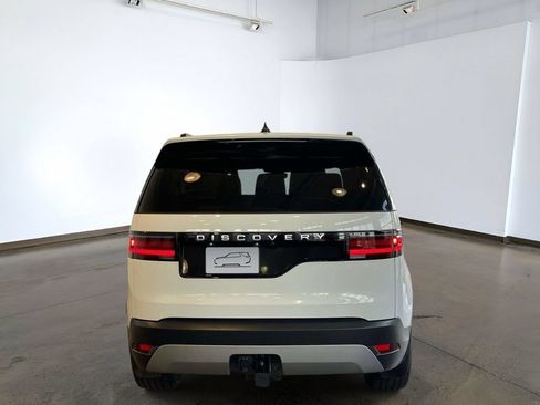 Used 2025 Land Rover Discovery S AWD/4WD image 5