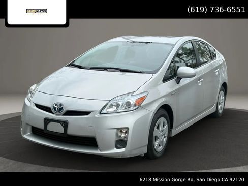 Used 2011 Toyota Prius Three w/ Navigation Pkg image 1