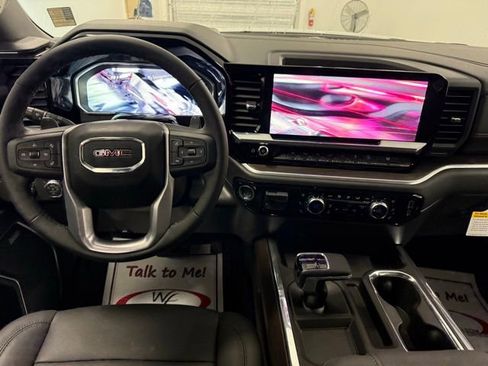 New 2026 GMC Sierra 1500 SLT w/ SLT Premium Plus Package image 17