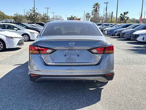 Certified 2023 Nissan Altima 2.5 S image 5