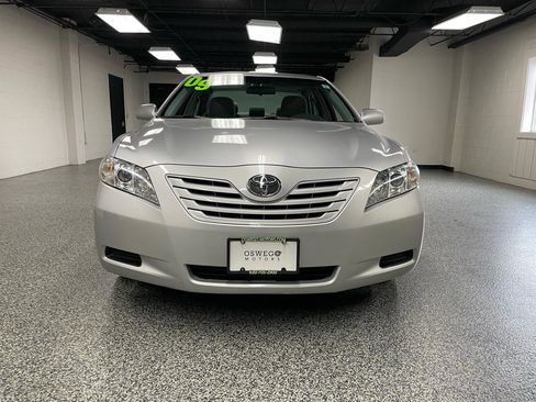 Used 2009 Toyota Camry LE image 9