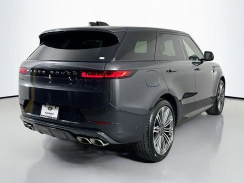 New 2025 Land Rover Range Rover Sport Dynamic SE image 5