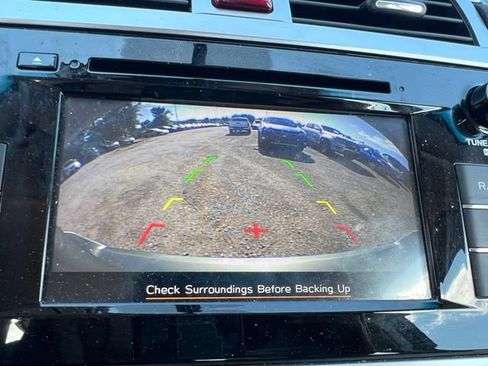Used 2019 Subaru Outback 2.5i AWD/4WD image 15