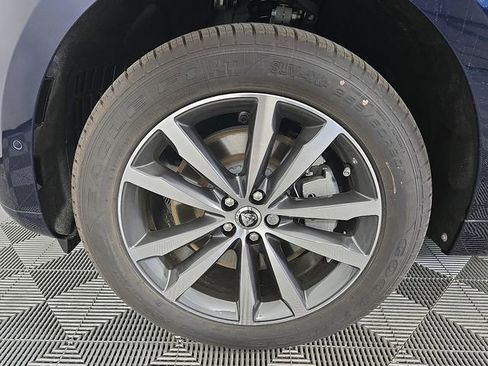 New 2026 Jaguar F-PACE R-Dynamic S image 9