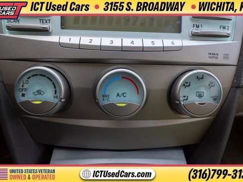 Used 2008 Toyota Camry LE FWD image 14
