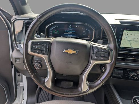 Used 2023 Chevrolet Silverado 1500 LT AWD/4WD image 28