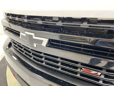 Used 2022 Chevrolet Silverado 1500 LT Trail Boss image 26