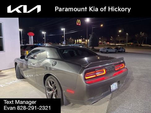 Used 2019 Dodge Challenger R/T image 7