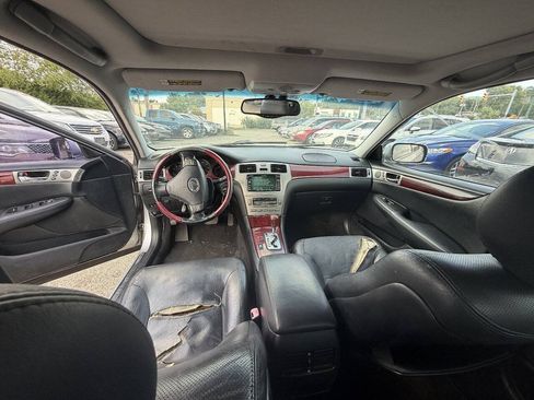 Used 2005 Lexus ES 330 FWD image 9