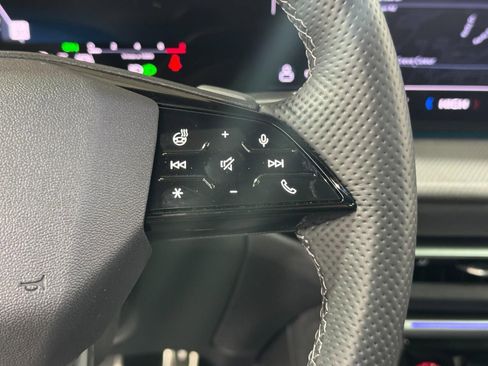 New 2025 Audi SQ5 Premium Plus image 31