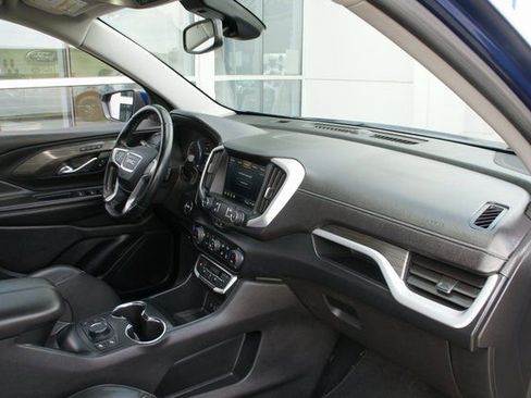 Used 2023 GMC Terrain SLT FWD image 36