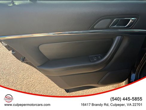 Used 2015 Lincoln MKS FWD image 11