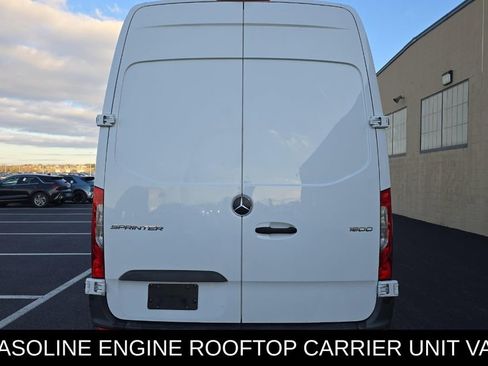 Used 2023 Mercedes-Benz Sprinter 1500 image 5