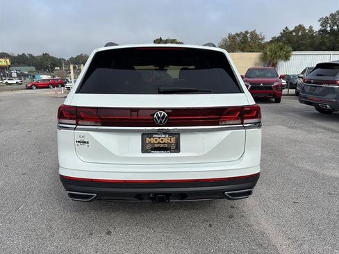 New 2026 Volkswagen Atlas SE FWD image 5