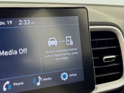 New 2026 Hyundai Venue FWD image 20